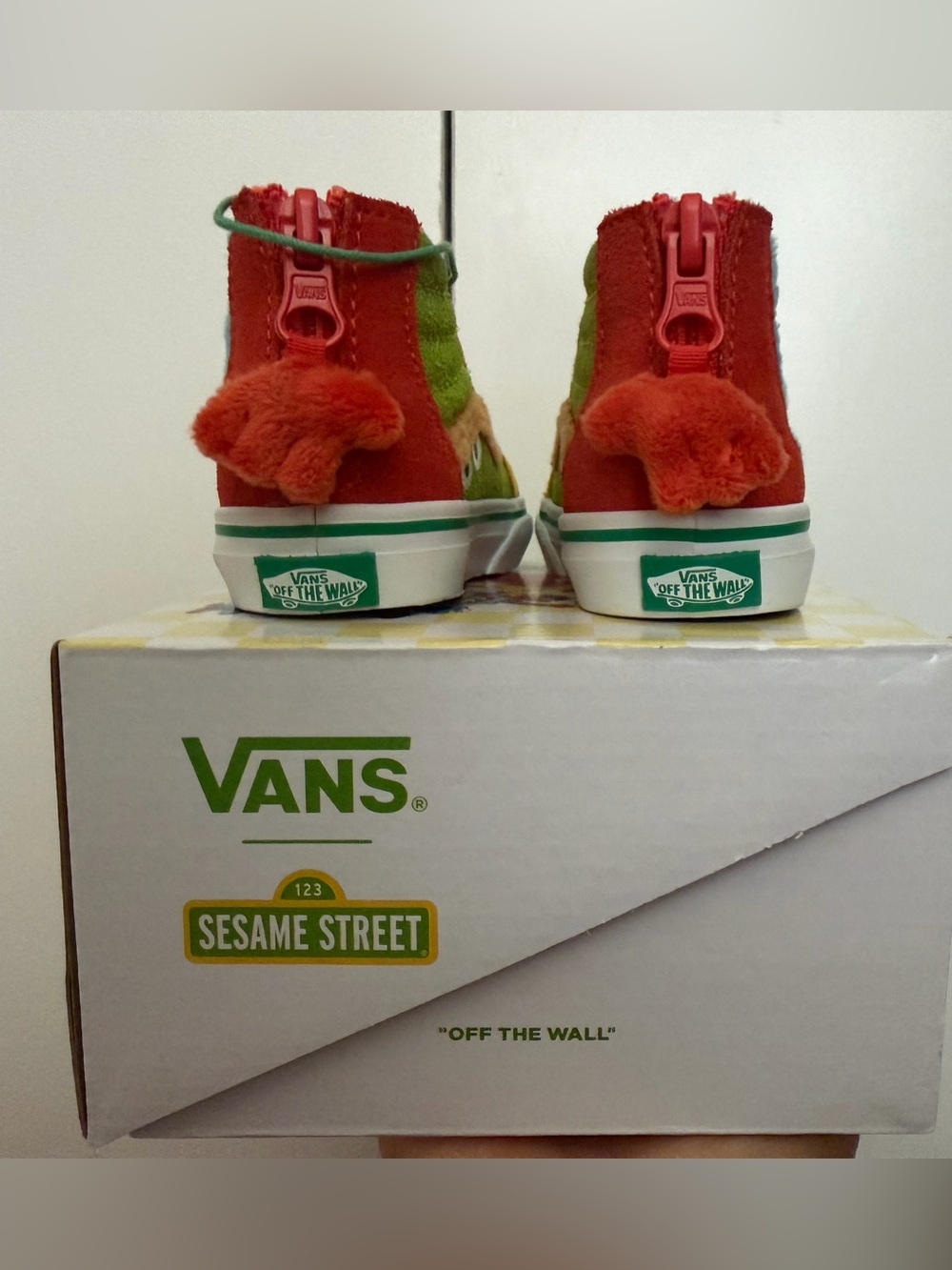 VANS X SESAME STREET TODDLER SK8-HI ZIP - Picture 5 of 6